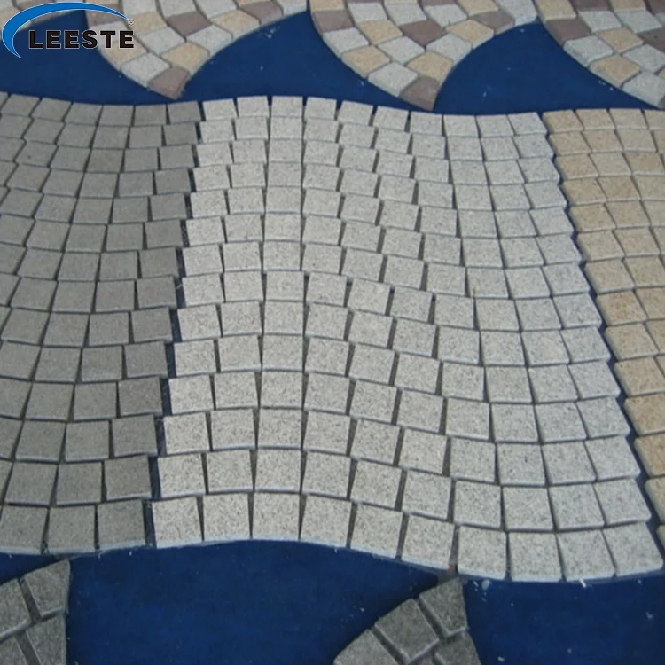 2700kg Per Cubic Meter Density Natural Split Paving Stone For Garden