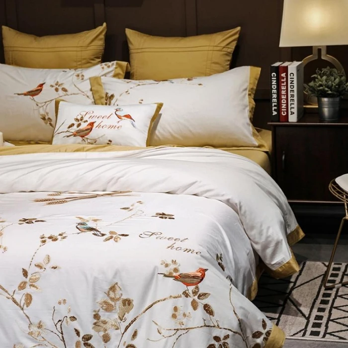 Wholesale luxury 60S 300T yellow chinese style Birds and flowers embroidery duvet cover set korean bedding set