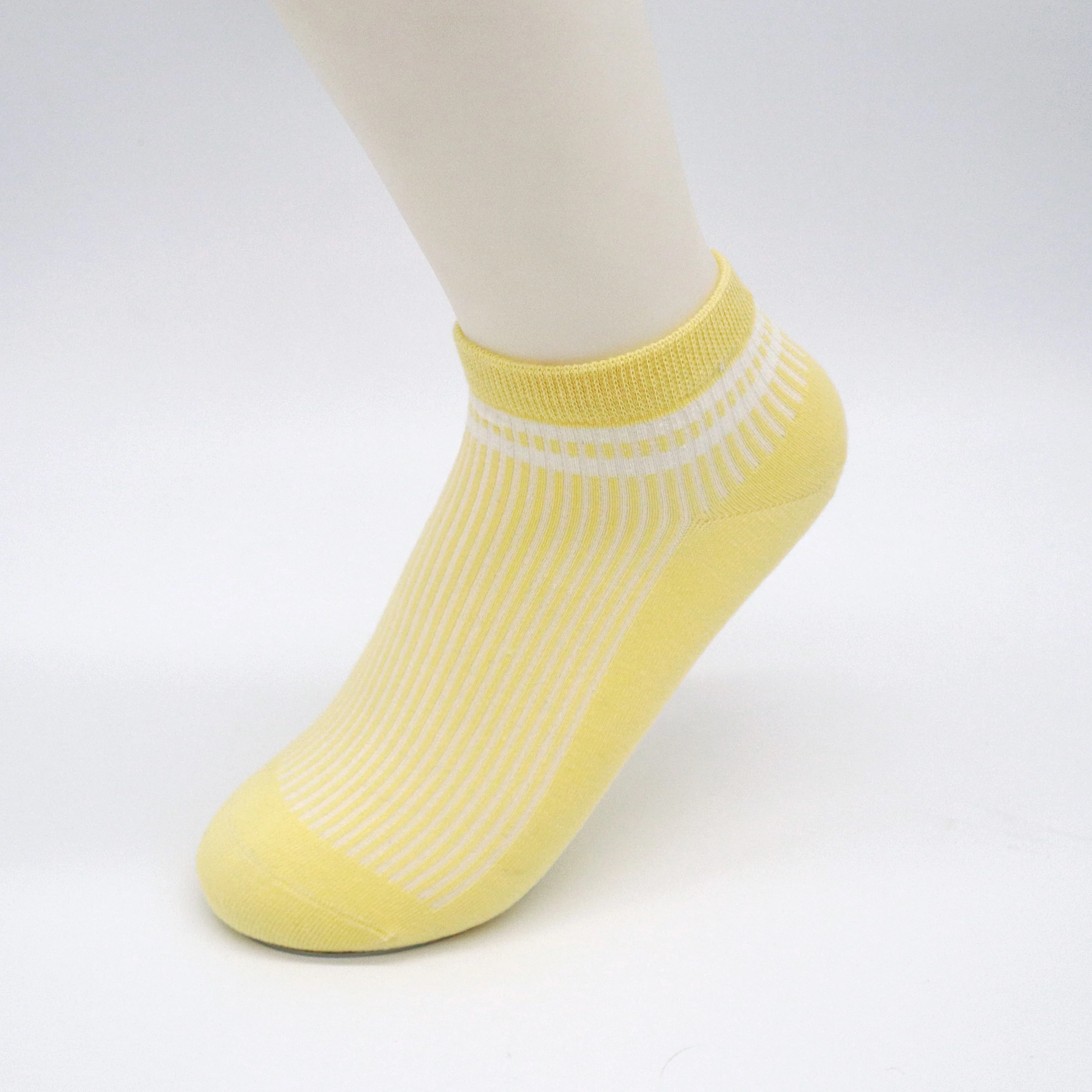 Bulk Wholesale Fancy Colorful Funny Crazy Socks Women Ankle Cotton Socks Breathable Socks