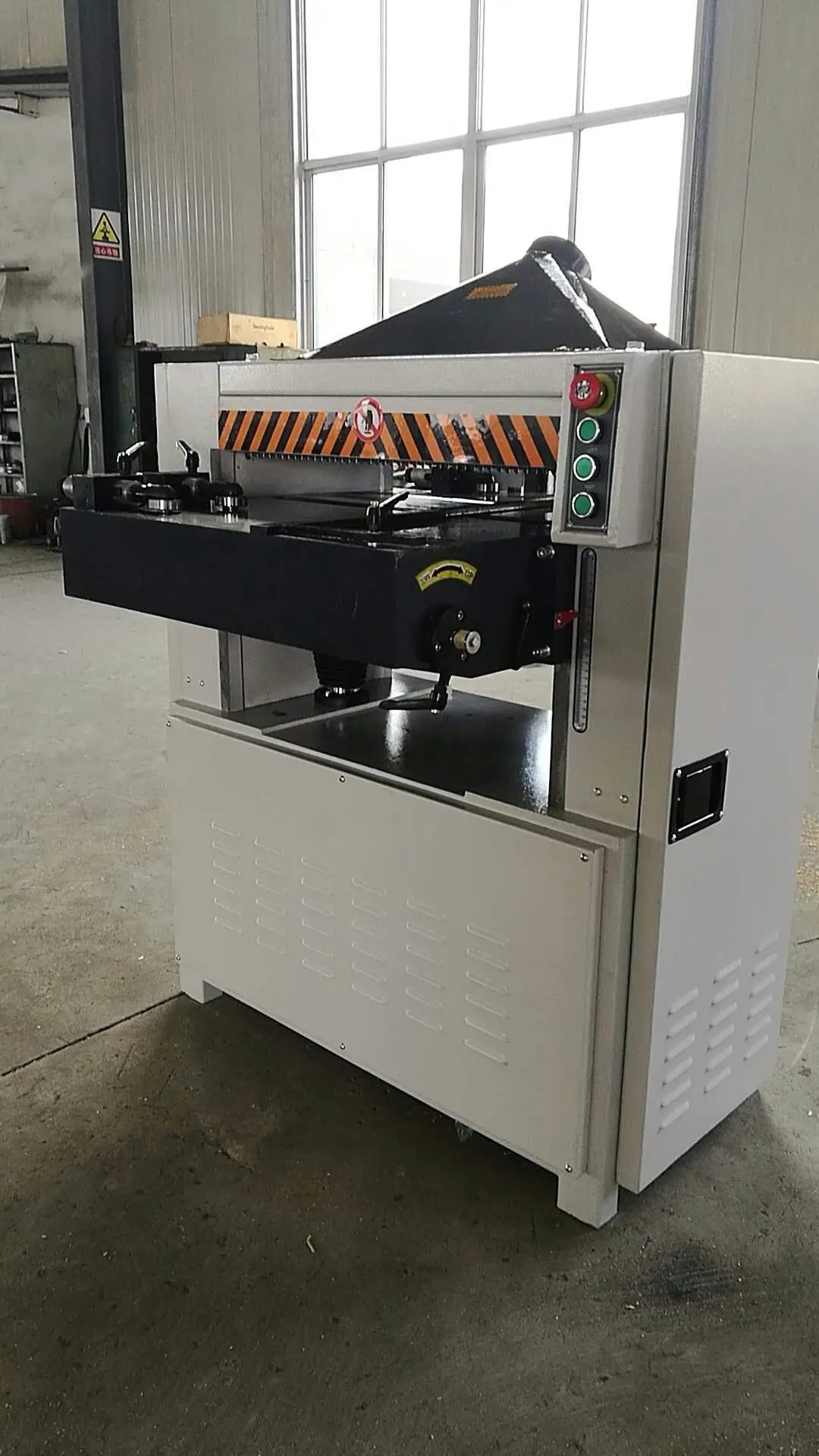 400MM  Four  side  woodworking  thickness   planer  moulder  for   planning   wood  face   smooth