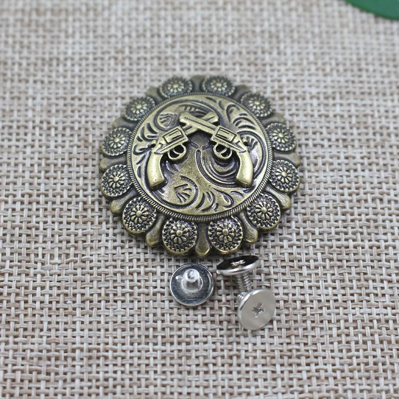 High quality wholesale fashion design alloy gun pattern metal concho for leather