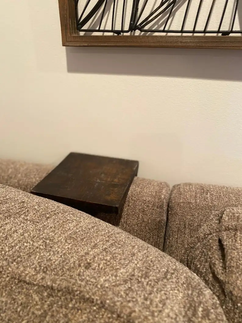 Custom factory price 6 inch Hidden Sofa arm couch Table Tray Handmade sofa table tray holder adjustive natural wood sofa table