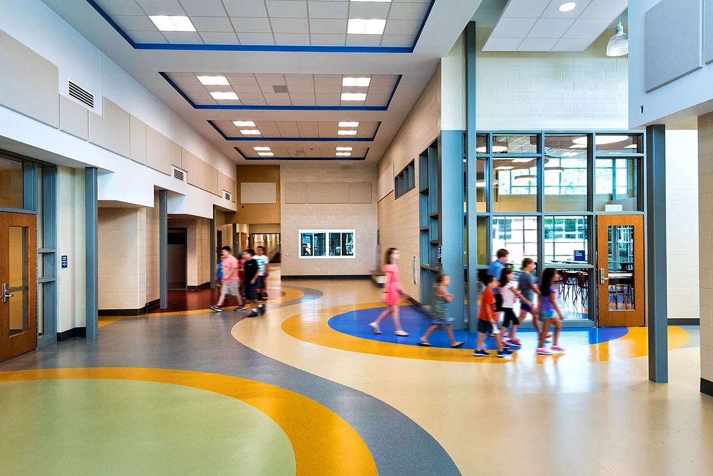 Durable non-slip matt homogeneous vinyl sheet floor tile for kindergarten vinyl /pvc floor mat/ roll flooring for Nursery