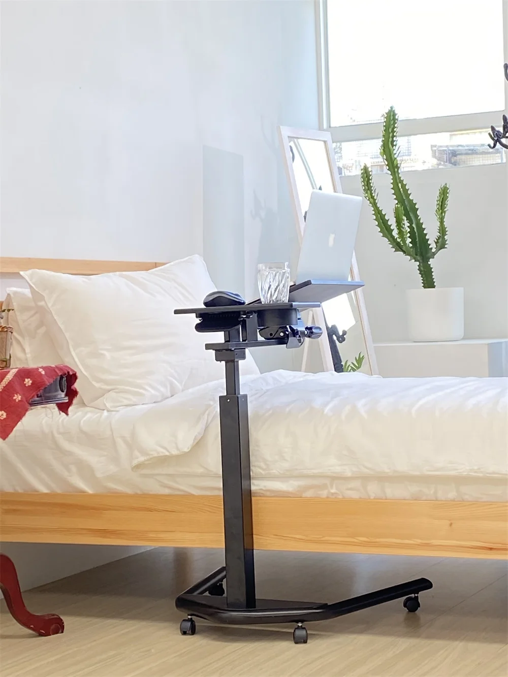 Medical over bed table, hospital adjustable over bed table for patient