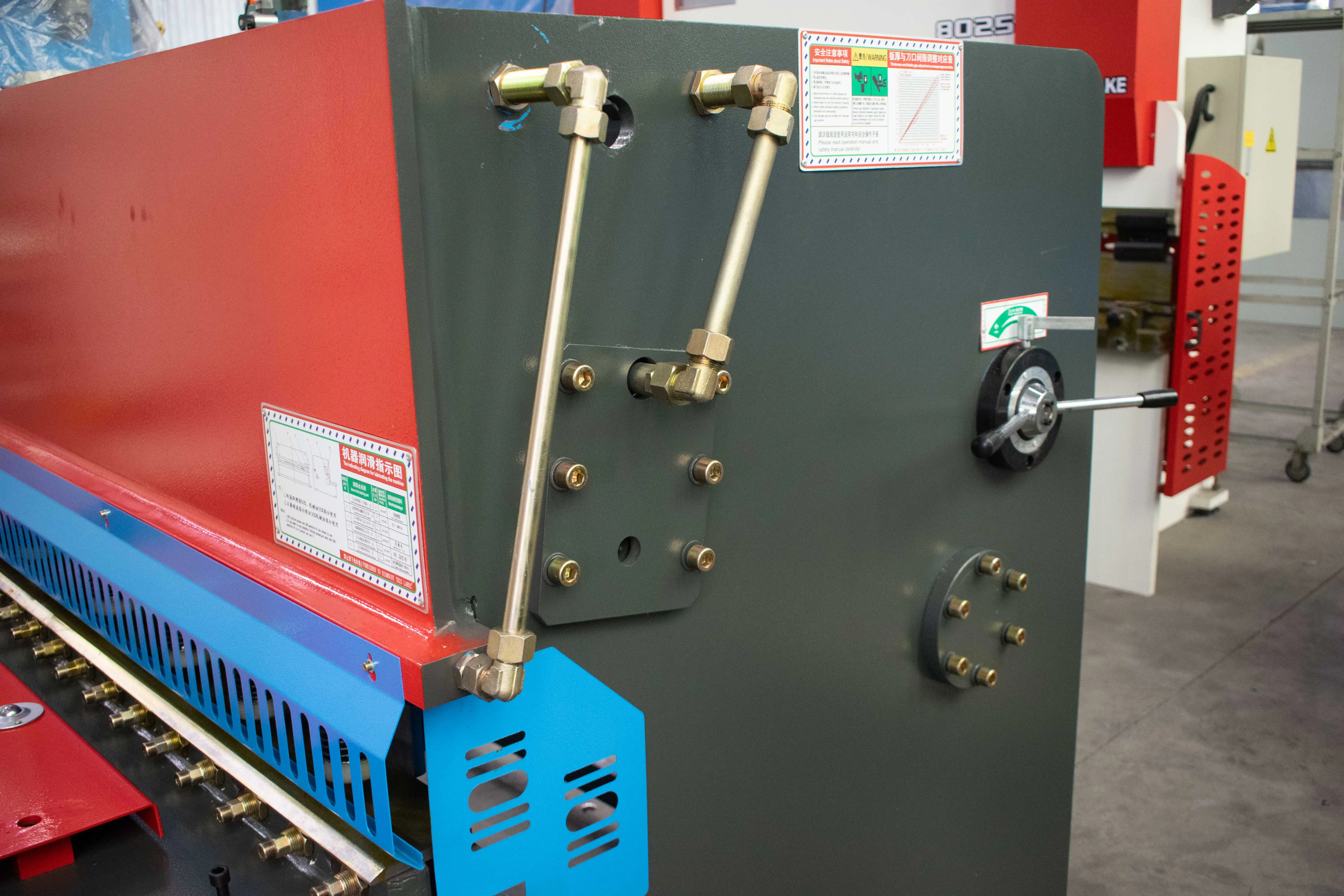 2022 New Model Hot Sale QC12K-4*2500 hydraulic shearing machine for stainless steel