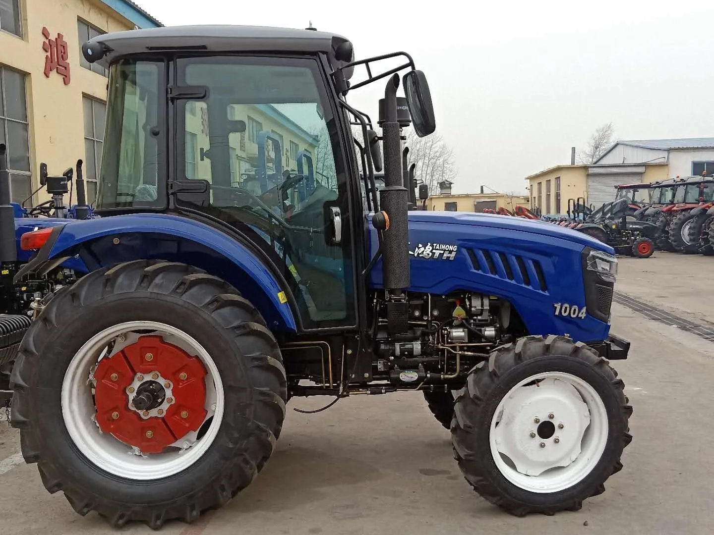New Arrival 130hp Agriculture Machinery Equipment Farm Tractor