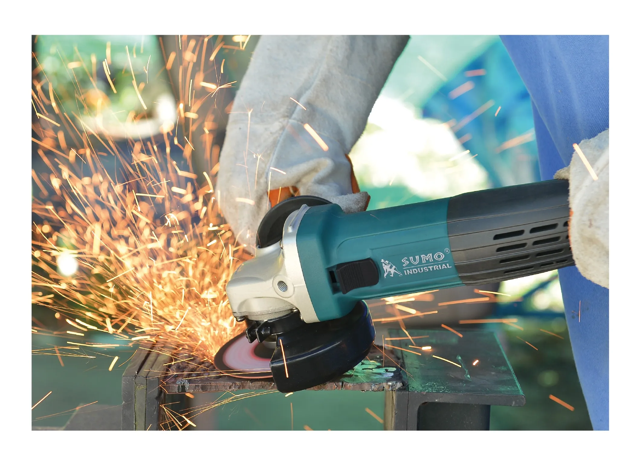 SUMO 100mm 850W Slide Switch Variable Speed Mini Electric Angle Grinder for Grinding & Cutting