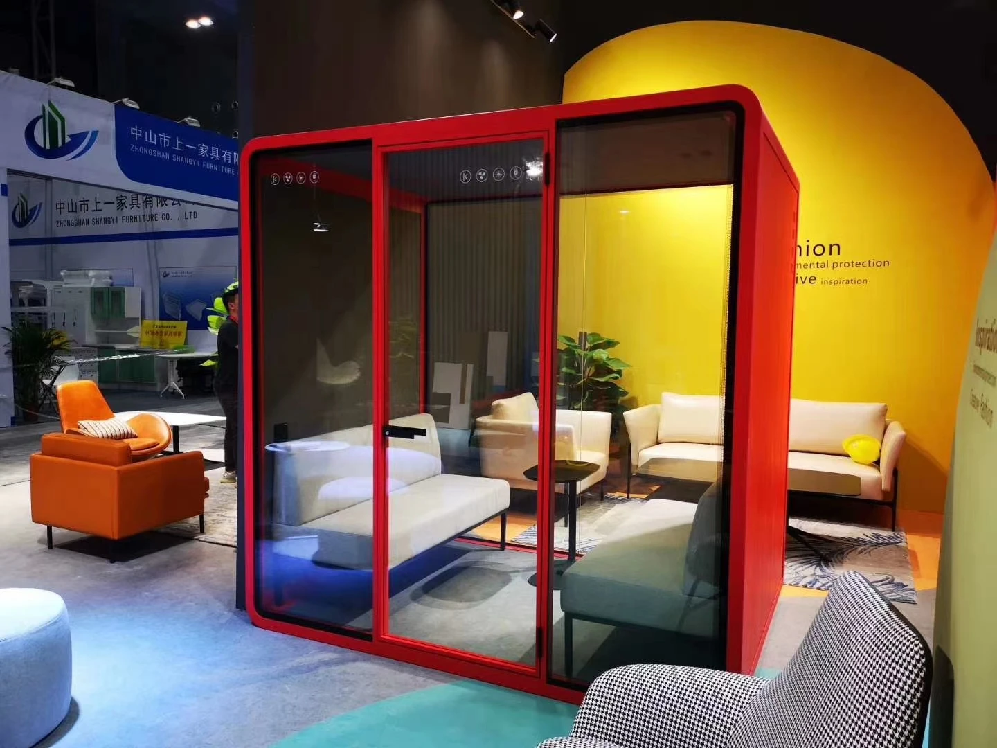 Modern Aluminum frame office Meeting Room 6 Seats  soundproof phone booth