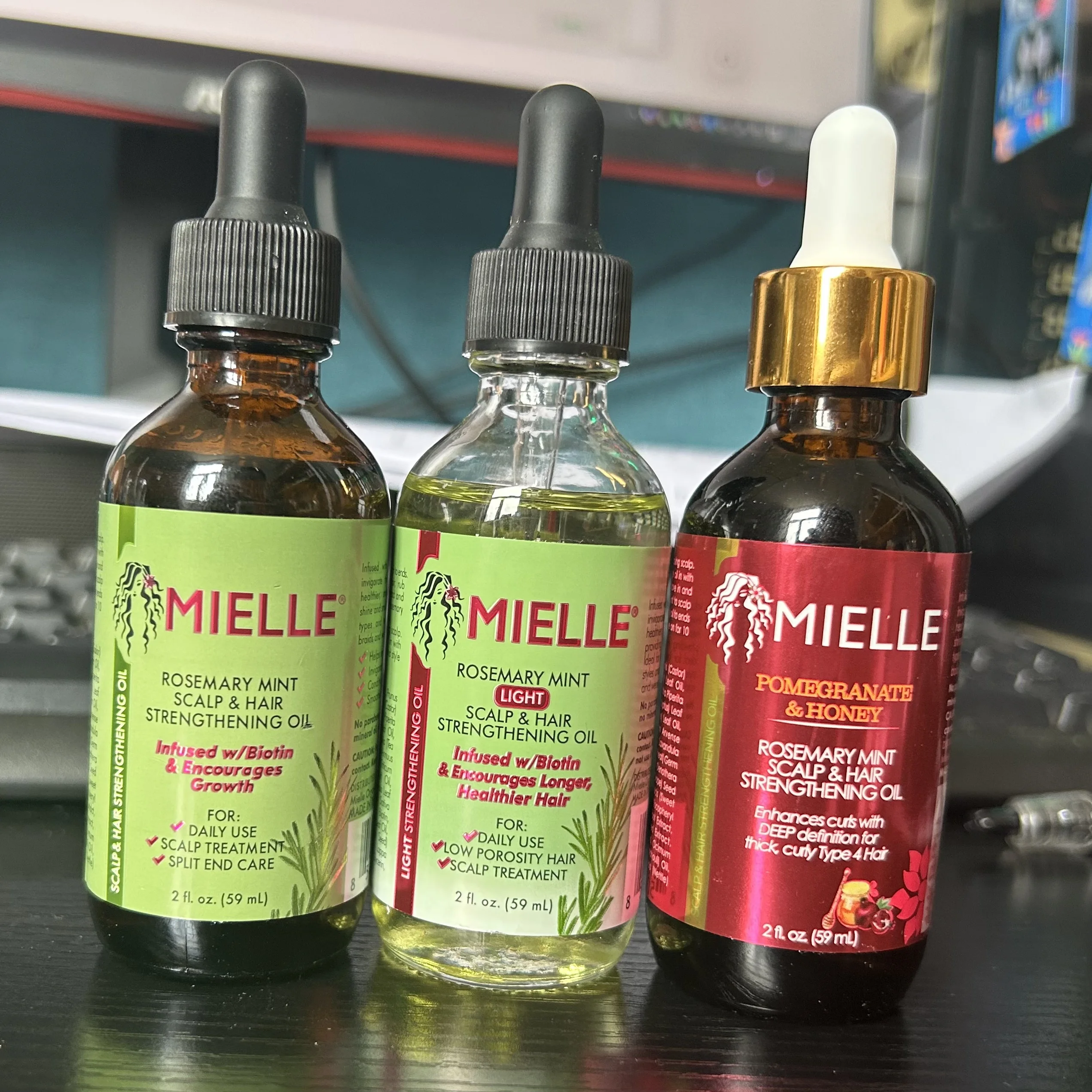 Mielle Organics Rosemary Mint Light Scalp Hair Strengthening Oil 2 Ounce Hair Regrowth rosemary light oil