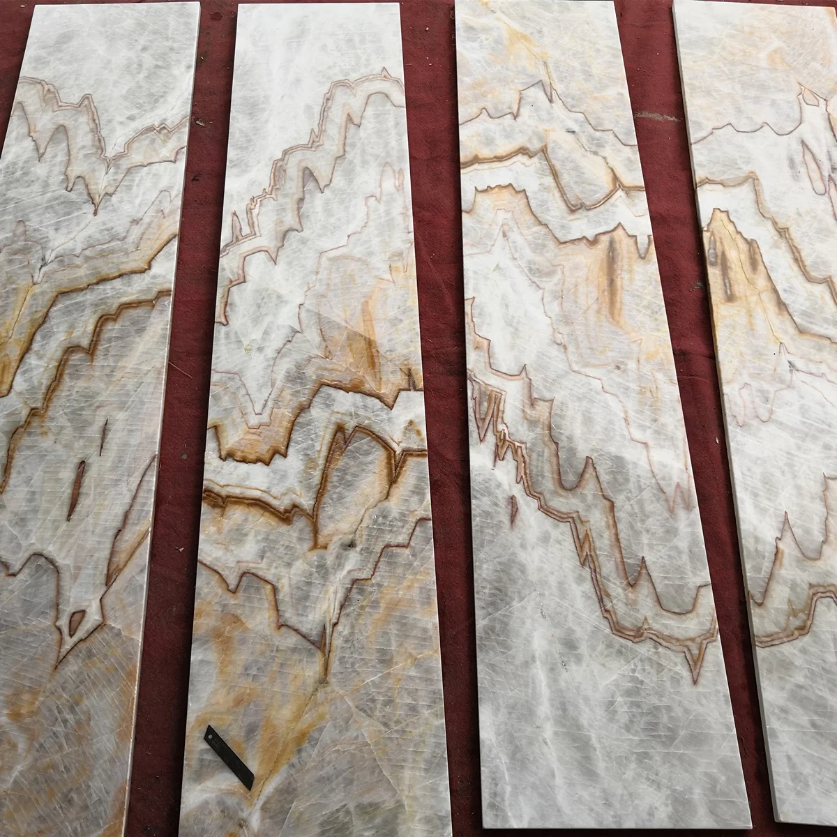 Natural Onyx Stone Translucent Panel Backlit Onyx Panels with Continuous veining