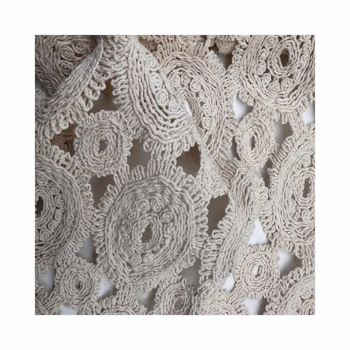 Manufacture 100% Cotton White Rope Guipure Crochet Embroidery Lace Fabric For Shits&Cardigan