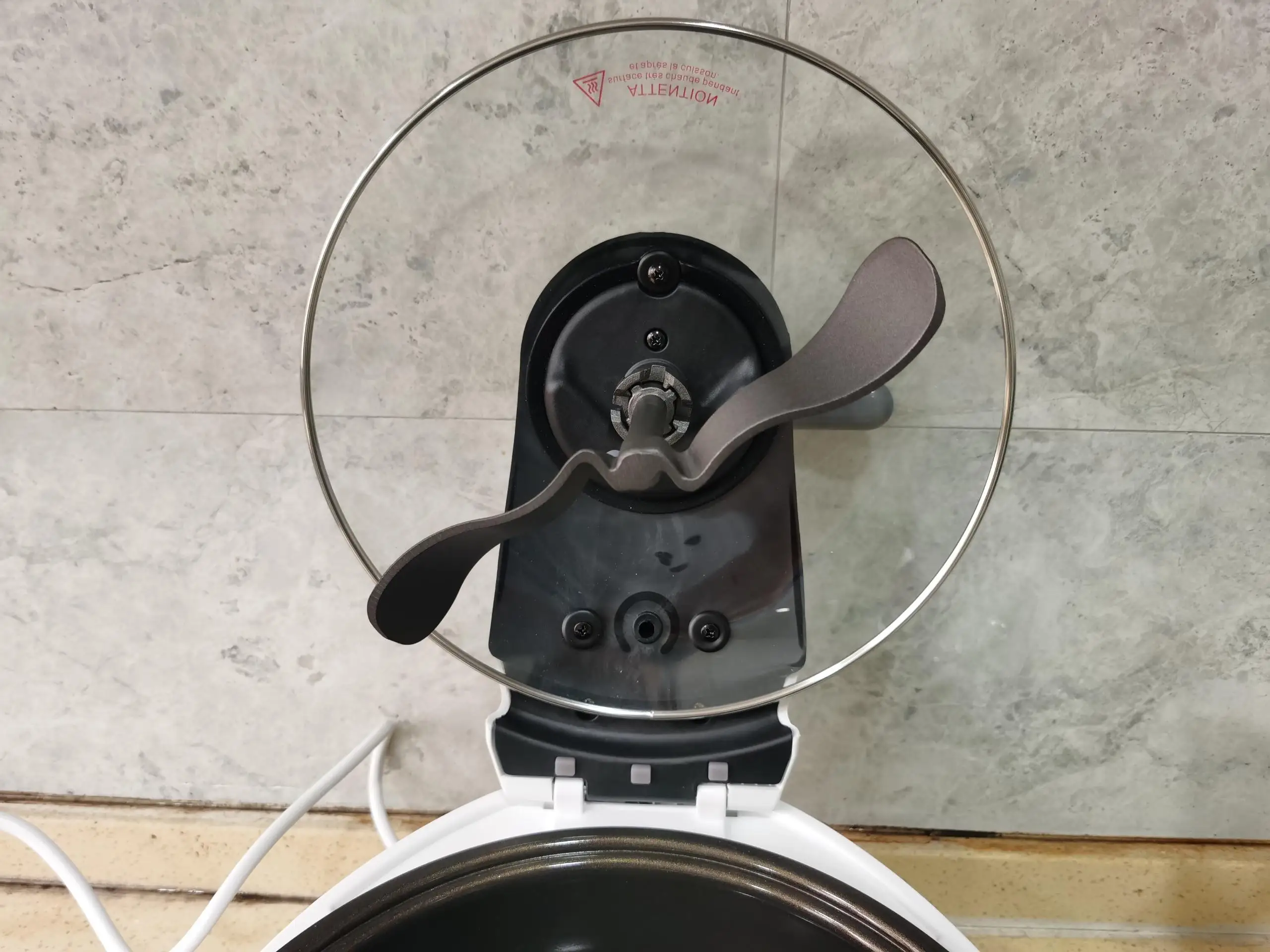 2023 Newest Factory Direct 5L Automatic  Intelligent Cooking Robot Lazy Helper Touch Screen Cooking Machine
