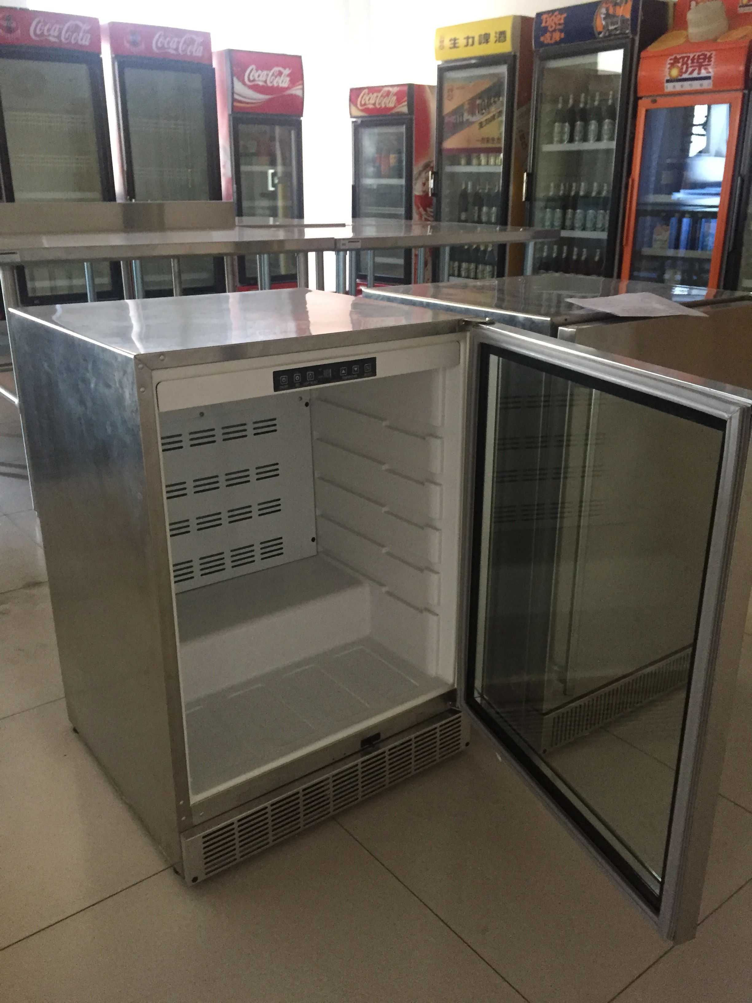 auto outdoor commercial home electronic beverage fridge refrigerator
