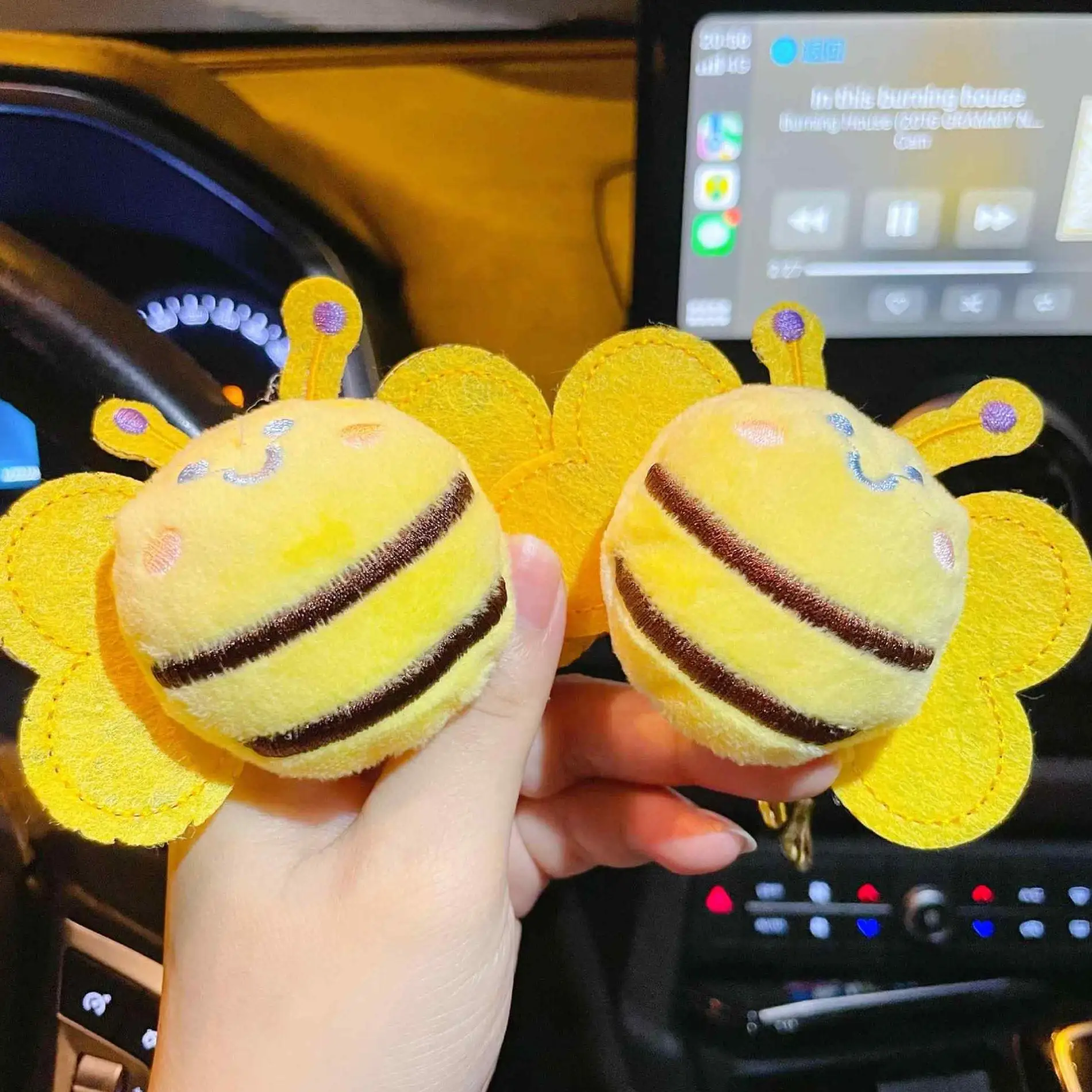 Plush Toy Honeybee Bee Bag Pendant Festival Gift plush keychains toys Doll ornament mini stuffed animals