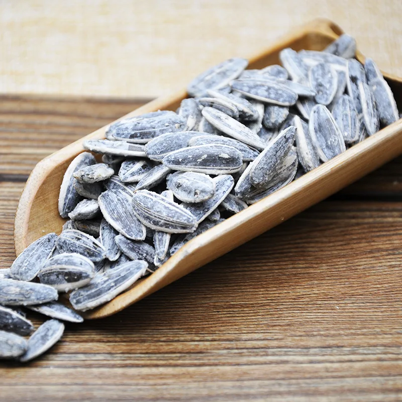 Chinese Sunflower Seeds Black Stripe Melon Seeds Pecan Flavored Melon Seeds 106g