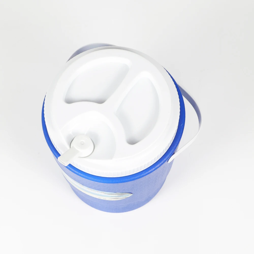 Manufacturer Selling 8L Insulated Portable Hard Plastic Cooler Thermos Buckets Lightweight Fresh Cooler Box For Camping