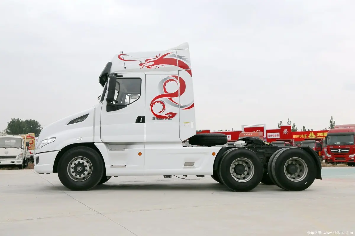 2024 China Whosale Dongfeng T7 6X4 Tractor Trucks Best Price Truck Head