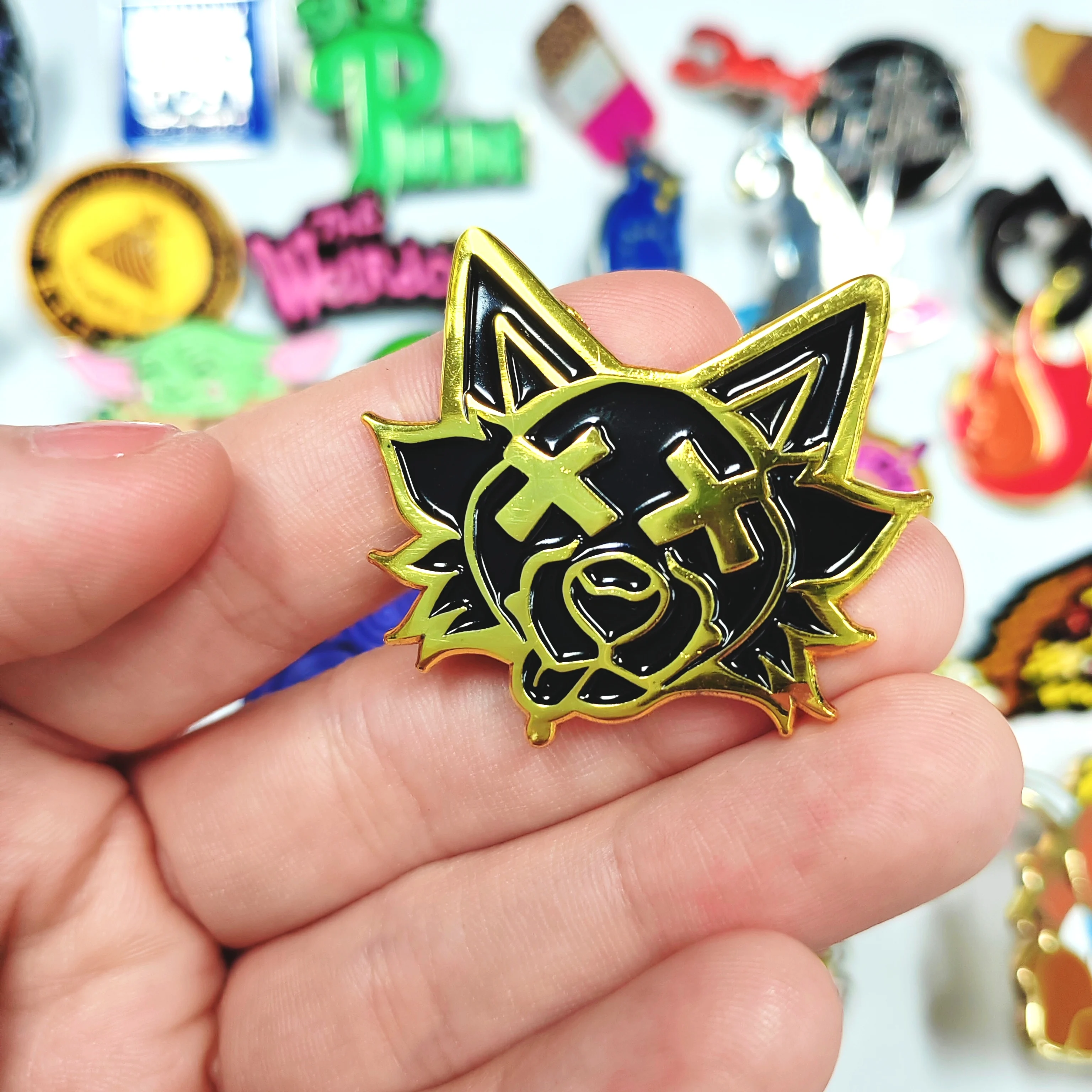 Free Proof China Manufacturers No MOQ Metal Hard Soft Enamel Custom badges Pins Brooch Cartoon Anime badges