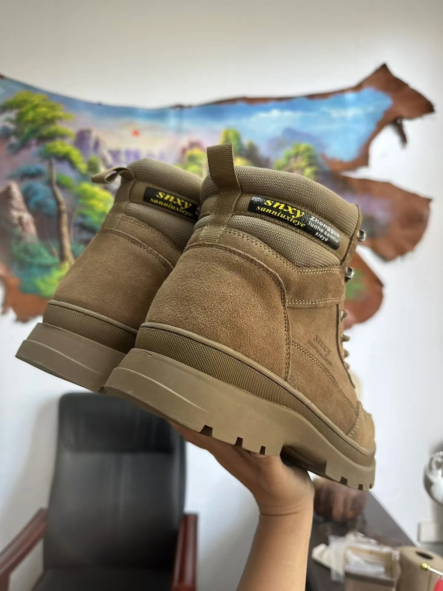 Genuine Leather Fashion Men Boots Wool Lining Rubber Outsole Snow Boots Mid-top Designer Snow Boots