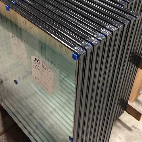 Hollow glass for buildings are widely