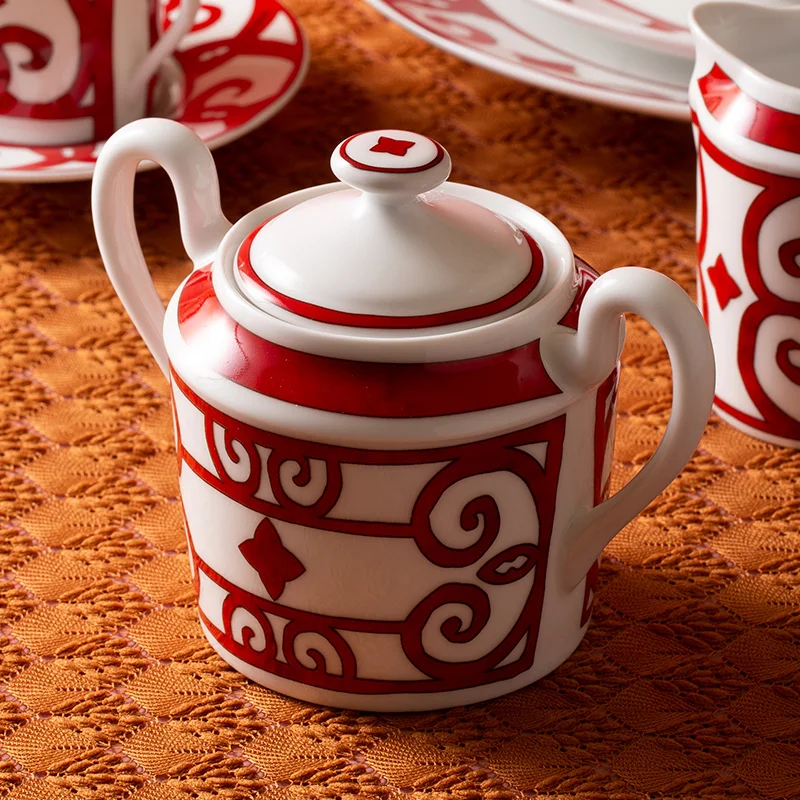 High End Luxury Red lock series Porcelain Coffee Cup And Saucer Tea Cup Ceramic Drinkware Coffee Set For Home Hotel Restaurant