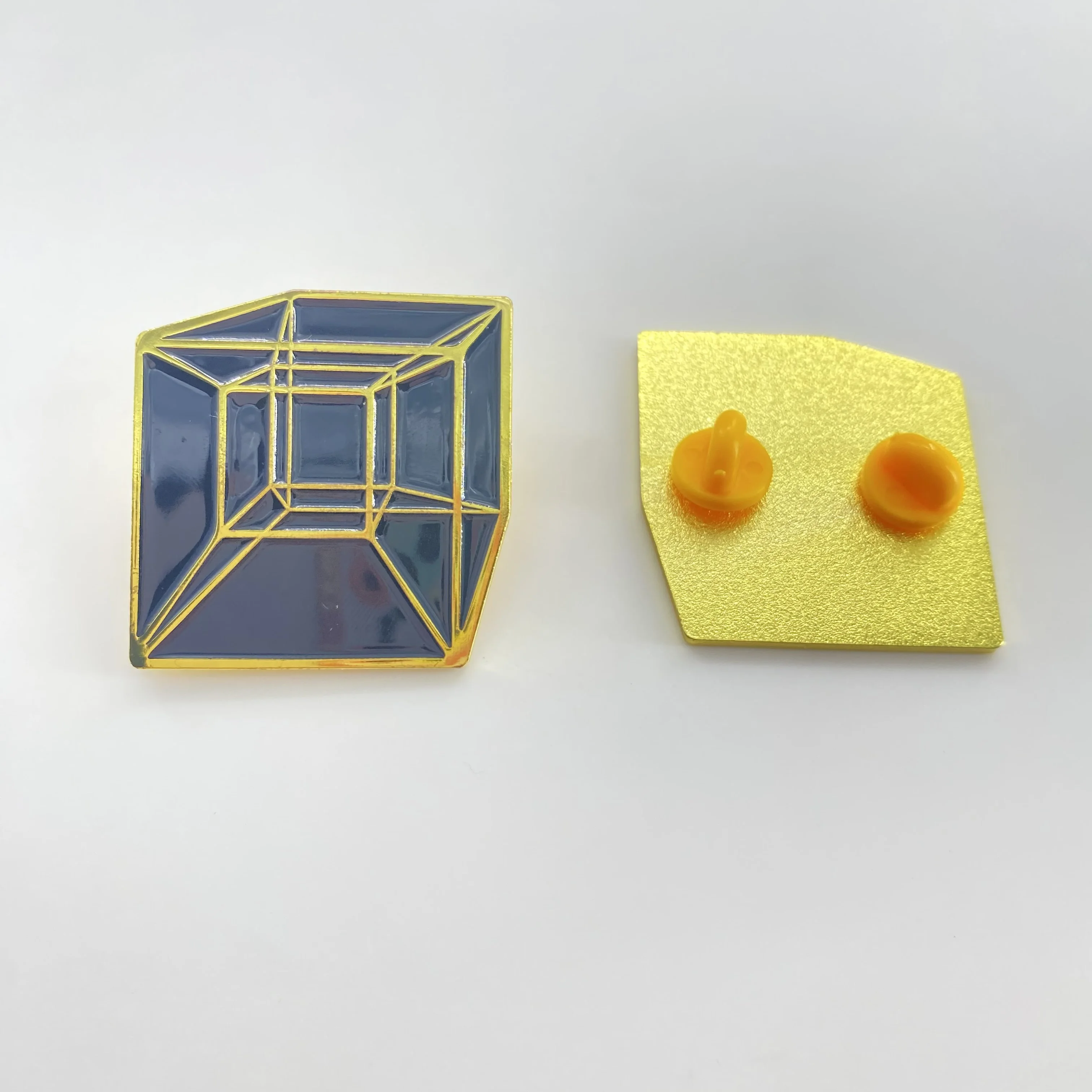 Hat Pins Small Gold Metal Soft Enamel Custom Button Pins Bulk Epoxy Saudi Arabia Magnet Lapel Pins