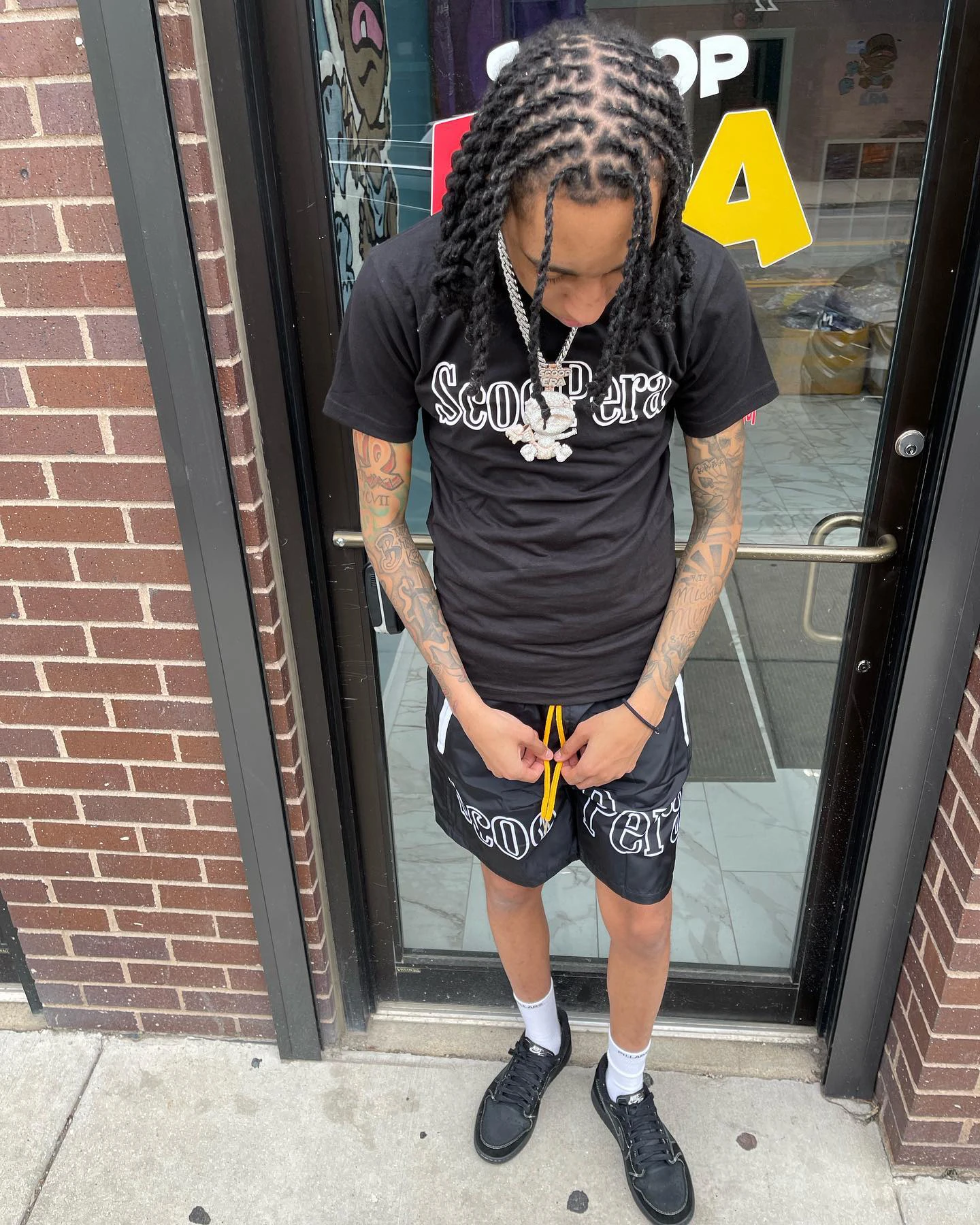 Custom Logo Cotton Printing T-shirts and Noly Polyester Shorts 2 Pcs Set Tracksuit Men Sweatsuit Suits for Men