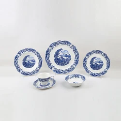 Hot selling ceramic dinnerware set with blue flower  luxury gold rim dinnerware plate