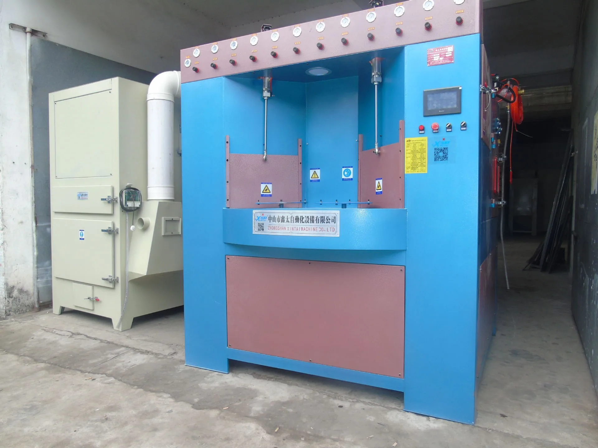Automatic Sand Blasting Machine Is Suitable for Hardware Products, Glass Products, Metal Plate, etc