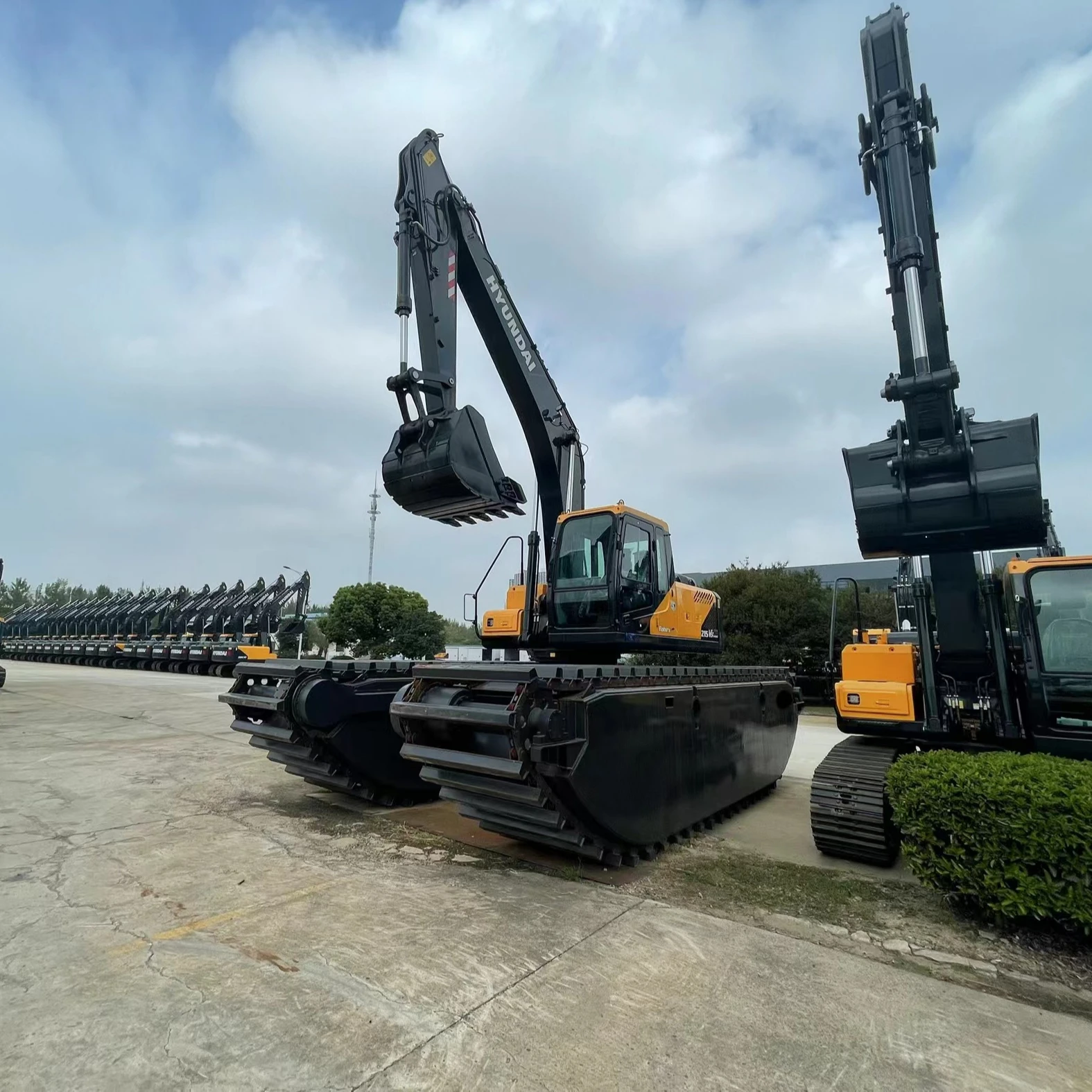 amphibious excavation floating amphibious crawler excavator for swamp and marsh