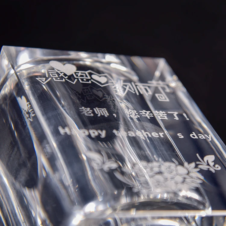 Standard 3d stereo Fine Workmanship Wholesale Multiple sizes crystal office pen holder