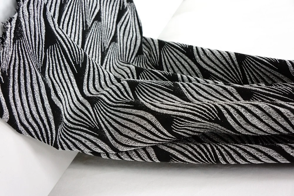 TS-E6001-9 Patterned metllic knit jacquard fabric black silver lurex fabric
