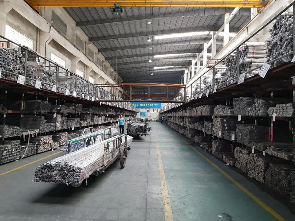 ss 304 316 316L hot selling stainless steel square tube 2mm 200mm 5mm 8mm mill finish pipe