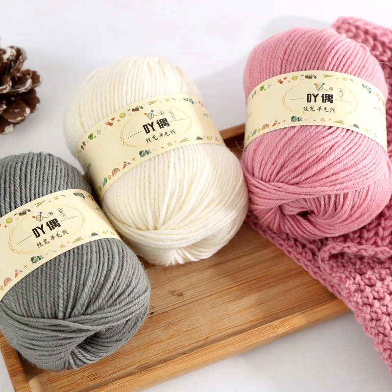 50g Soft and Warm Mercerized Bulking 4ply Yarn for Knitting and Weaving 100% Wool Customized Anti Technics Pattern Eco