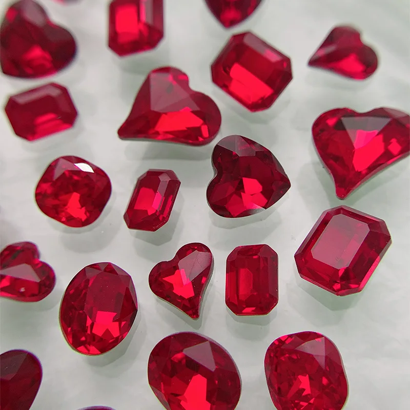 Red Nail Art Rhinestones Mixed Sizes 3D Crystal Glass Nail Decorations Heart Square Oval Octagon Shapes DIY Nail Art Accessories