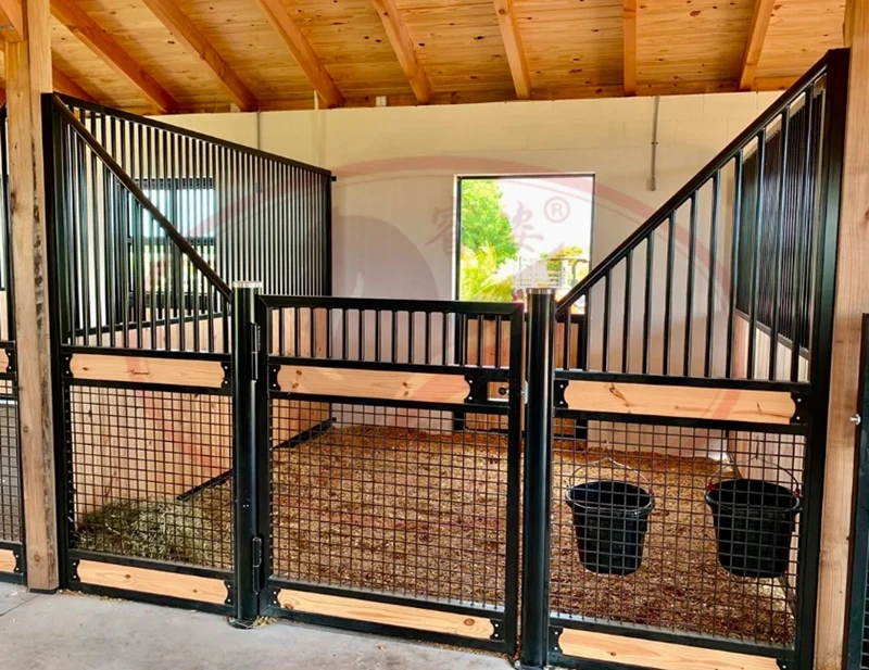 Reeds Australia  style wire net stable, hdpe board HDG portable stable