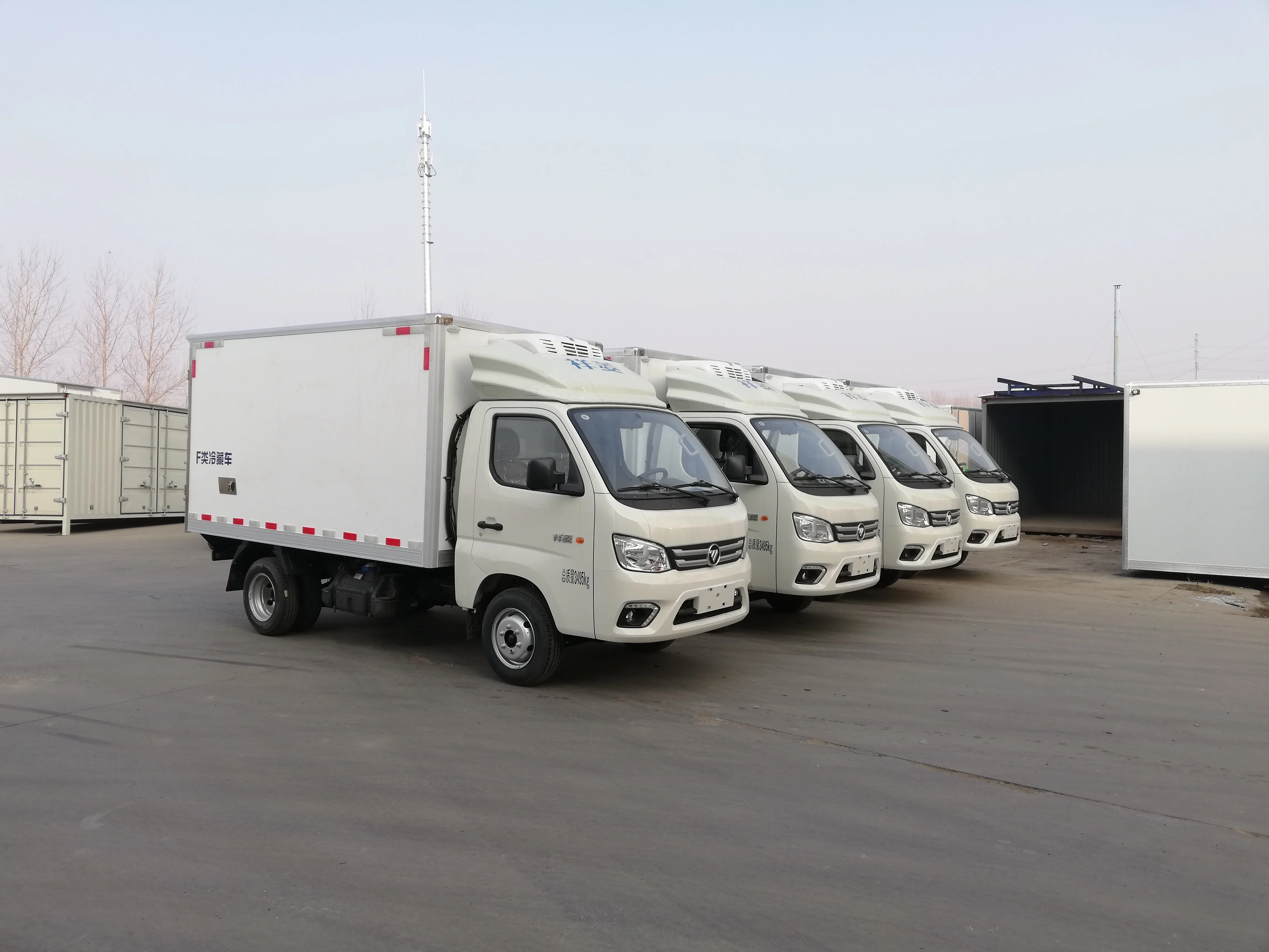 Professional Refrigerated Cold Room Van Truck Bodies Mini Refrigerated Truck