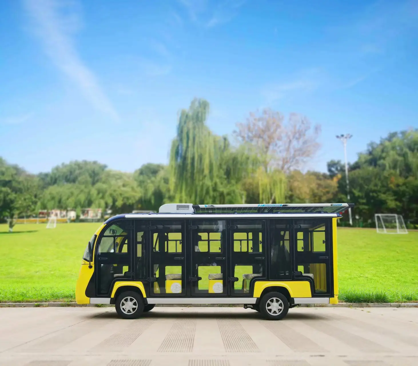 OT2811 Classic Beautiful Design 11 seats Sightseeing Car Electric Shuttle Bus