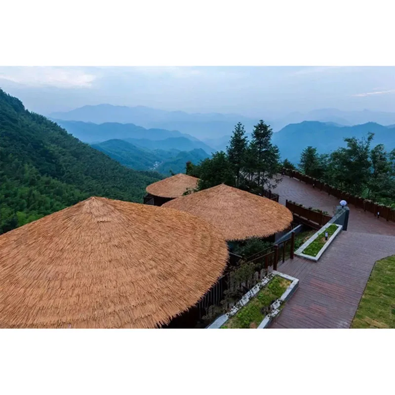 PE Easy Installation Straw Yellow Artificial Plastic Thatch for Tiki Hut Synthetic Thatch Roof