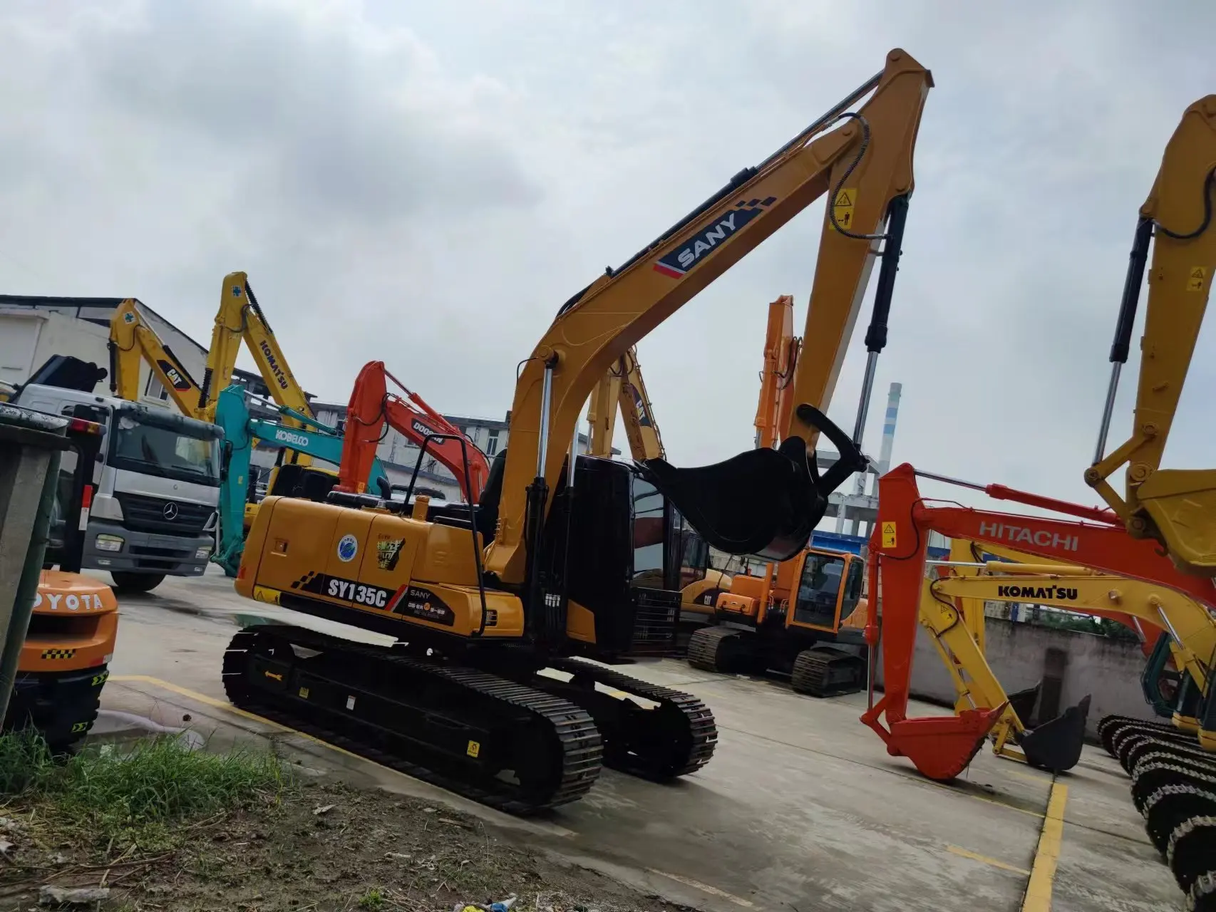 Высокое качество SANY SY215C SY210C SY205C SY225C SY235C SY135C экскаватор 21 тонна б/у китайская group SY215 excavadora распродажа