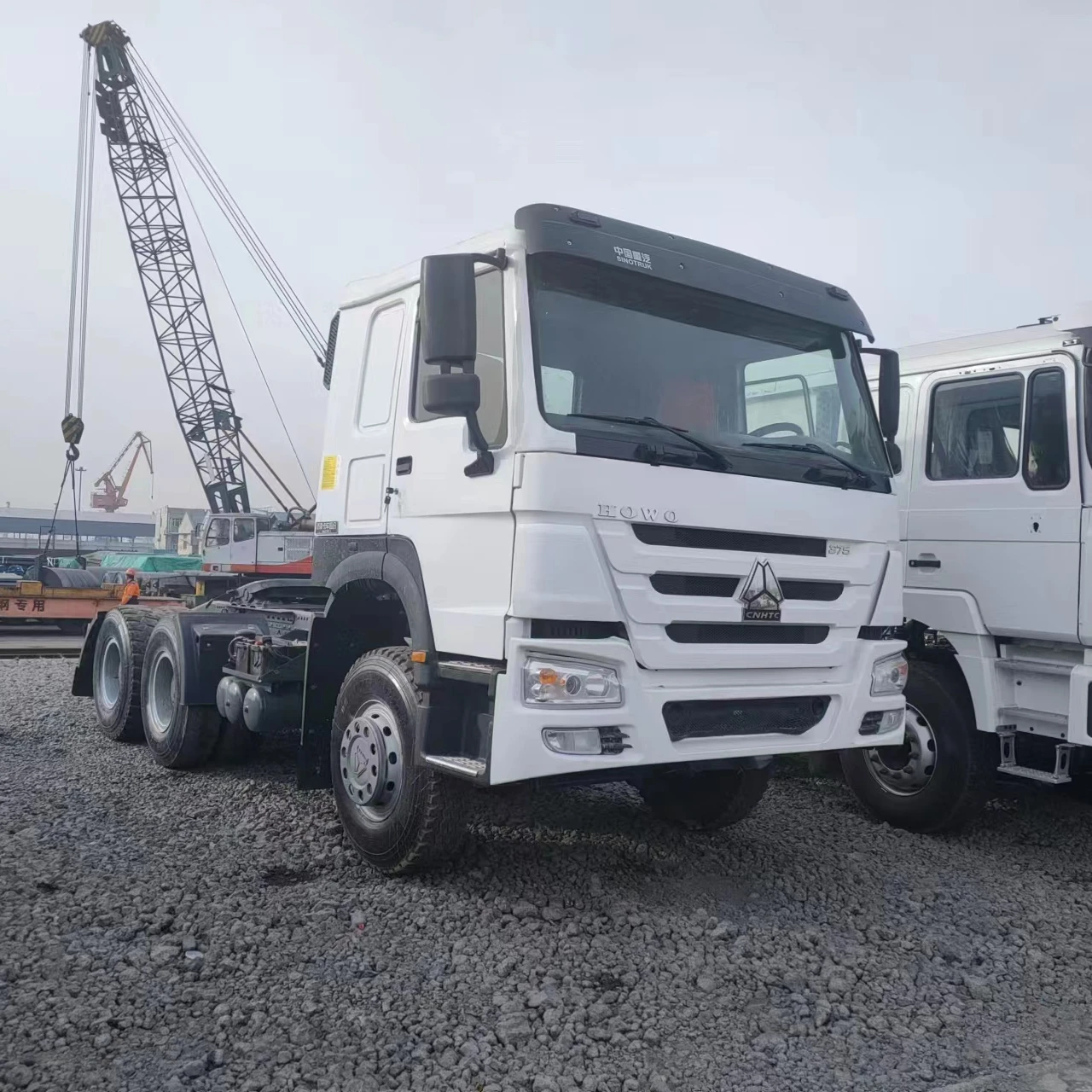 New 400hp 6x4 Howo Tractor Truck