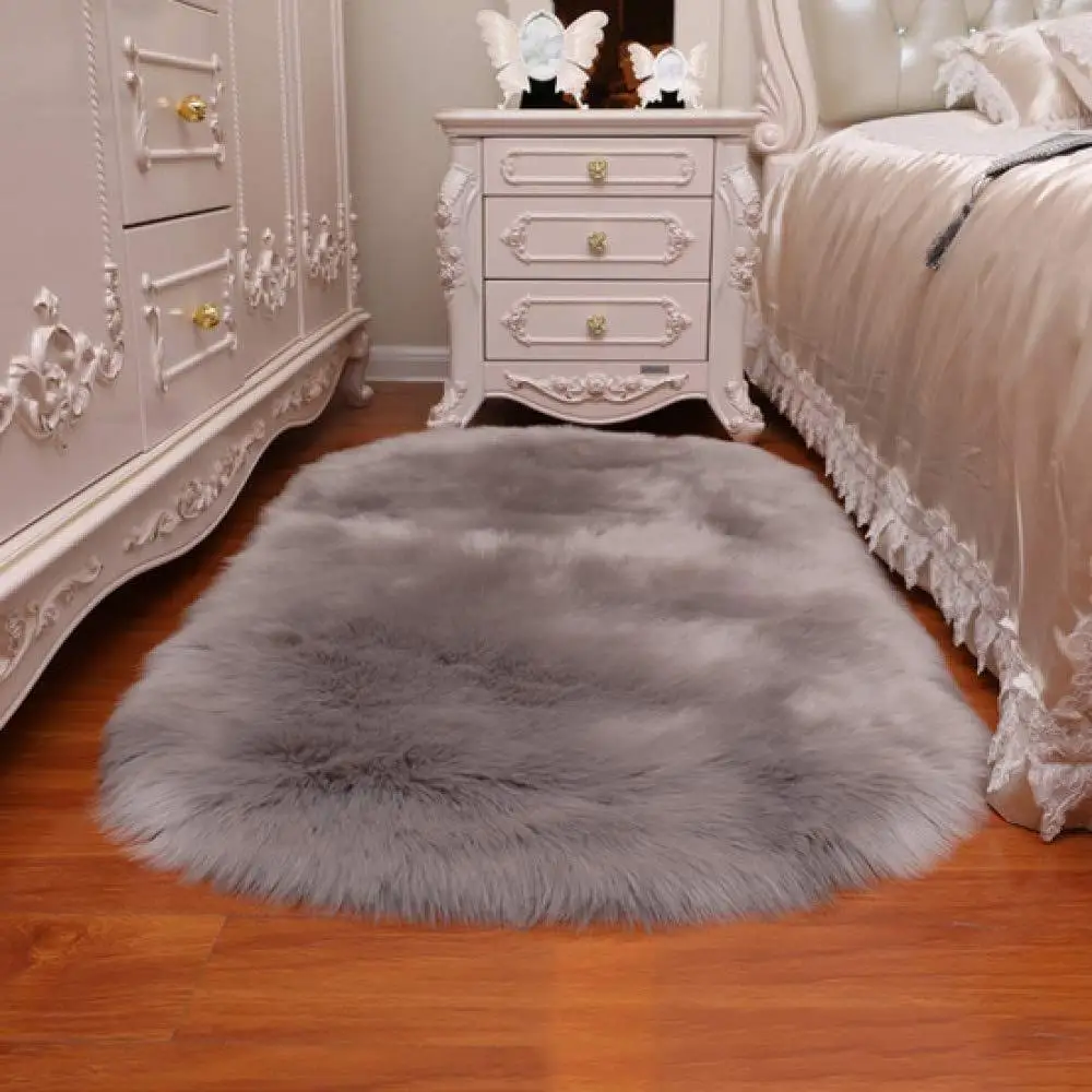 Wholesale Cheap New Design Sale Color Car Seat Cover Large Faux Fur Carpet Home Decoration In Winter