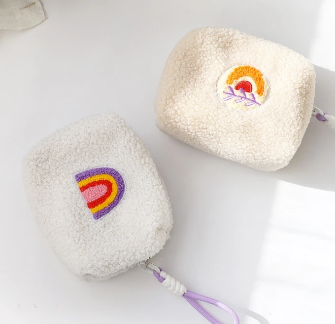 Teddy velvet cute go out portable wrist makeup bag Korean version mobile phone bag