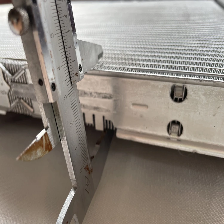 2021 Latest Technology Production Car Aluminum Plastic Water Cooling Radiator Good Quality And Low Price