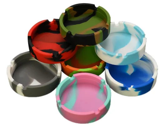 Creative can be customized logo silicone ashtray fall resistant easy to clean high temperature round ashtray
