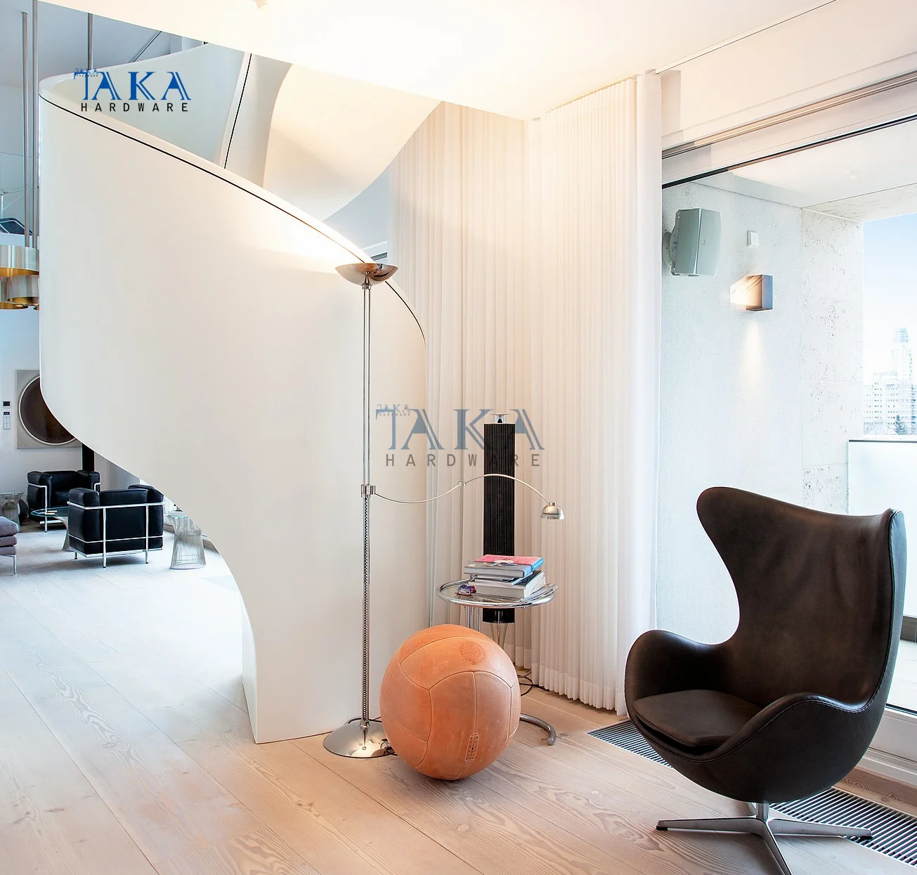 China Factory Wood Arc Stairs With Wood Step For indoor Wooden Spiral Staircase