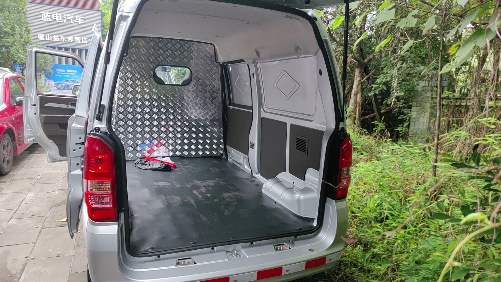 Микроавтобус DFSK dongfeng sokon k05