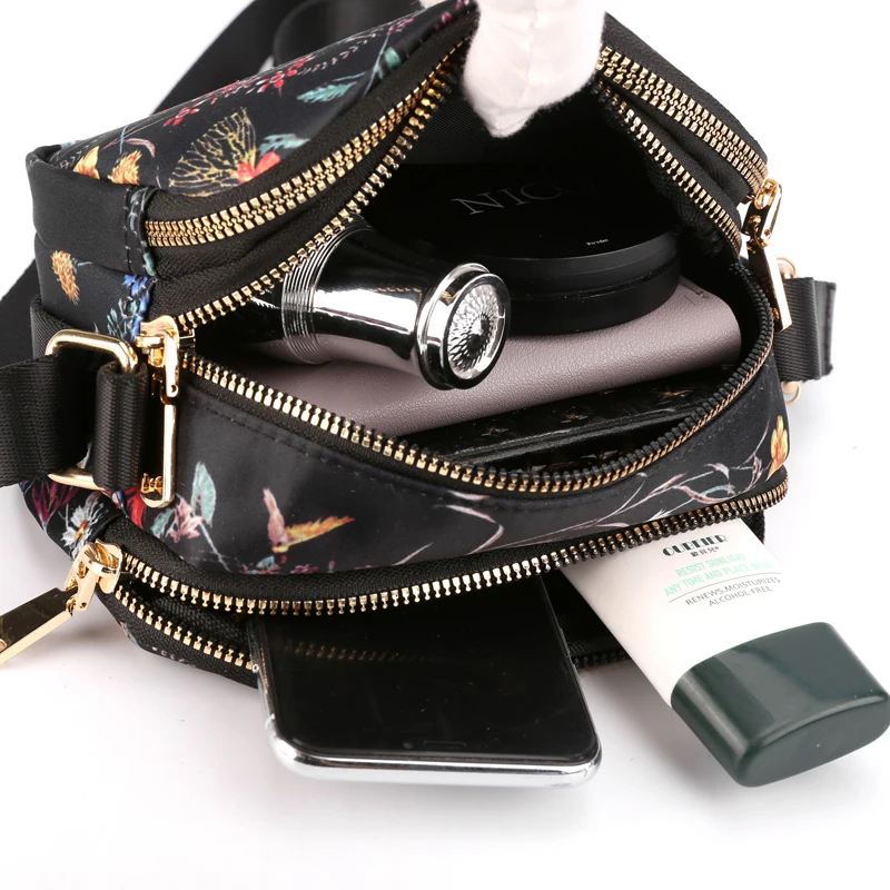 Wholesale Casual Outdoor Versatile Women  Mini  Messenger Bag Waterproof Nylon Tote Handbags Shoulder Bag