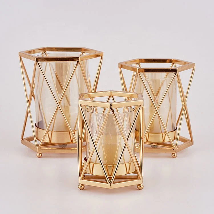 WONDER  wholesale different size Ironwork candle stand metal hollowed-out glass candle holder home party decoration candlesticks