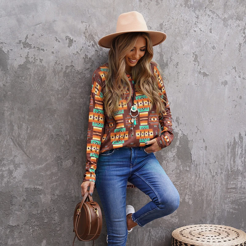 2021 Trendy Tribal Leopard Patchwork Side Split Women Tops Crew Neck Aztec Pullover
